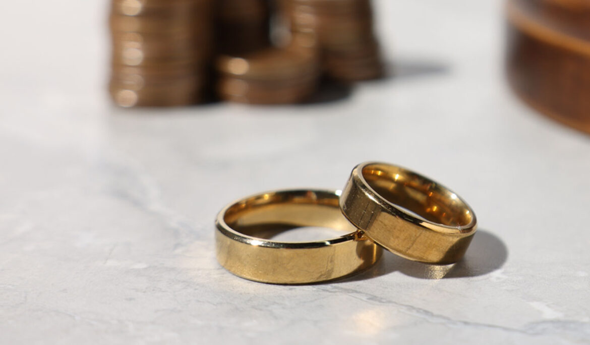 Assegno di divorzio: lo squilibrio economico-patrimoniale tra i due ex coniugi deve essere riconducibile a scelte comuni di conduzione della vita familiare
